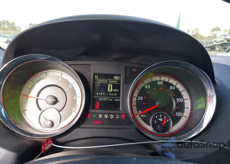 2016 Dodge Grand Caravan R/T z USA, uszkodzony, nr VIN 2C4RDGEG8GR140758